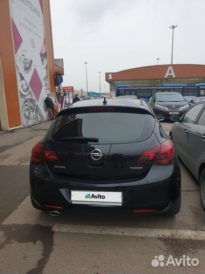 Opel Astra 1.4 AT, 2011, 118 000 км