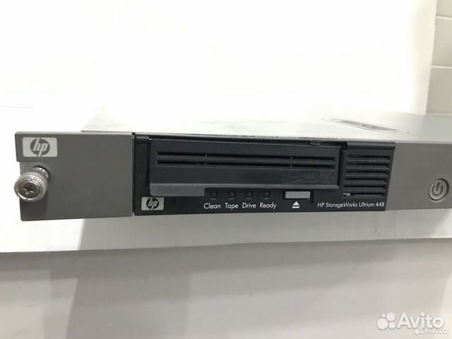 Ленточный накопитель HP StorageWorks 448 scsi