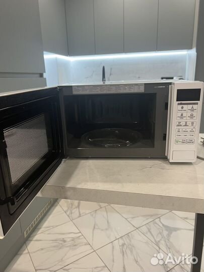 Микроволновая печь lg