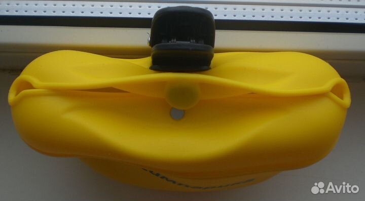 Поясная сумочка для корма собаки при дрессировки