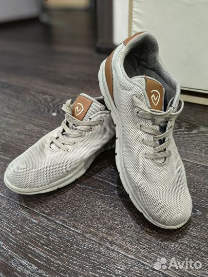 Кроссовки мужские