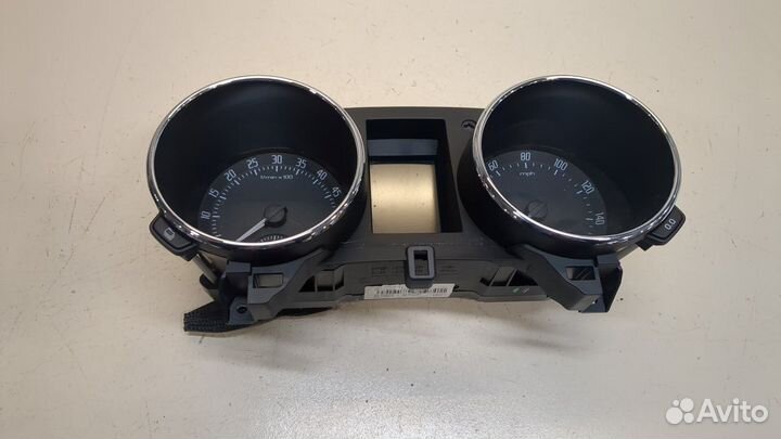 Щиток приборов Skoda Yeti, 2015