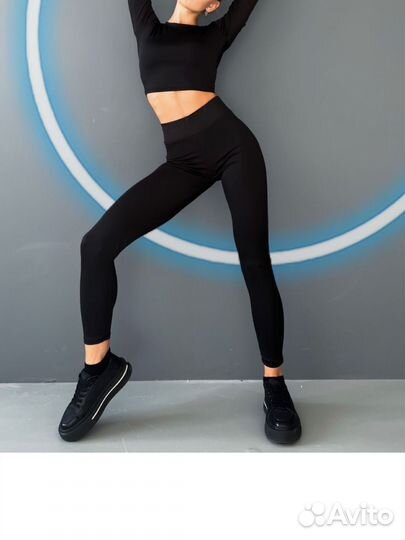 Спортивный костюм женский