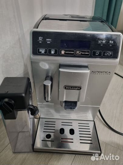 Кофемашина delonghi