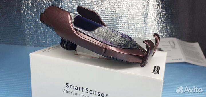 Держатель с беспроводной зарядкой Smart Sensor
