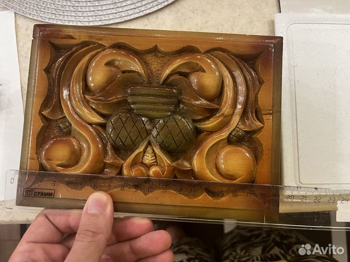 Шкатулка для украшений из дерева