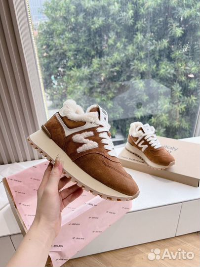 Кроссовки MIU MIU x New Balance коричневые