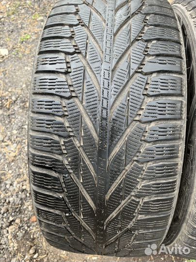 Nokian Tyres Hakkapeliitta R2 SUV 265/45 R20