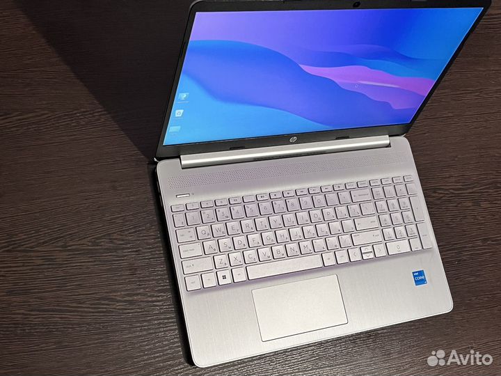 Ноутбук hp laptop