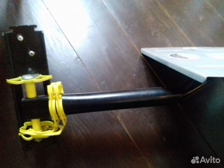 Кронштейн для телевизора