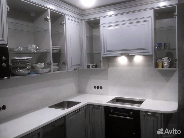 Столешница на кухню из камня м2