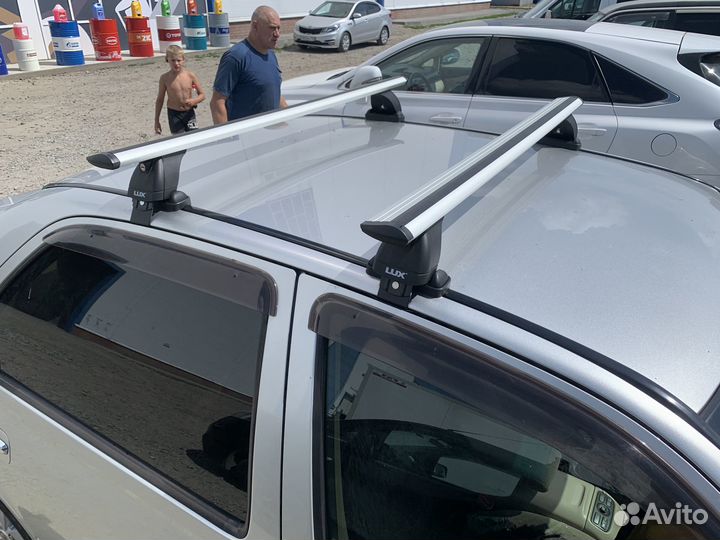 Автобагажник на крышу Toyota Vista