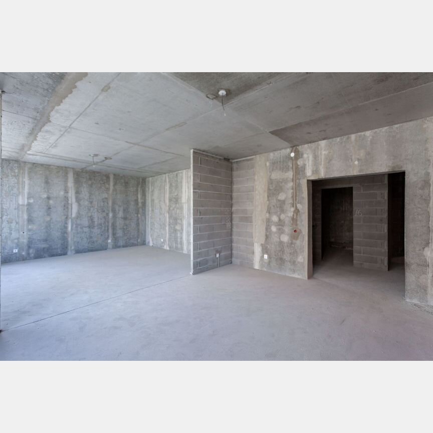 4-к. квартира, 180 м², 17/23 эт.