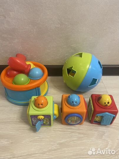Развивающие игрушки для малышей