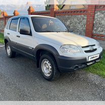 Chevrolet Niva 1.7 MT, 2015, 120 000 км, с пробегом, цена 668 000 руб.