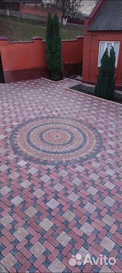 Укладка тротуарной плитки