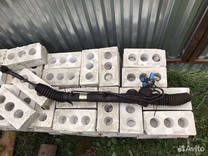 Рулевая рейка Nissan Almera n16