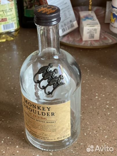 Красивая бутылка для поделок с обезьянами