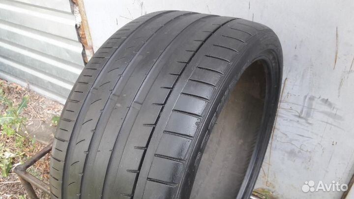 Falken Azenis FK-453 275/30 R20