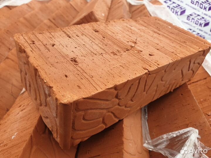 Кирпич полнотелый красный рядовой Чайковский М-150