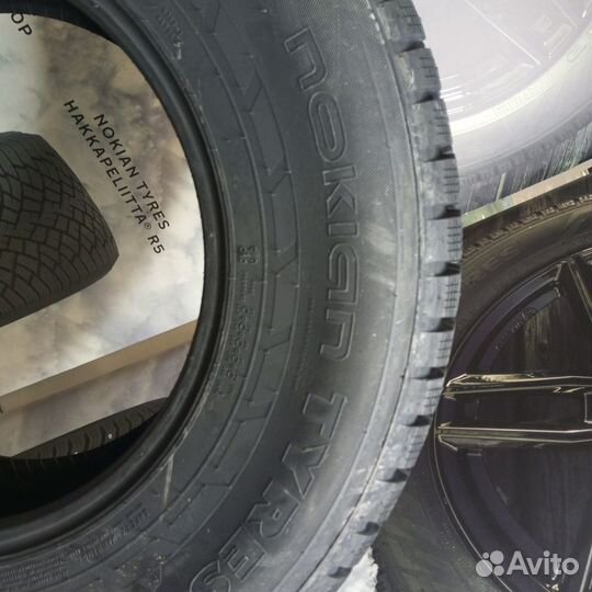 Nokian Tyres Nordman 7 SUV 245/70 R16 111