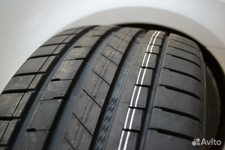 Kumho Ecsta Sport S PS72 255/45 R19 104Y