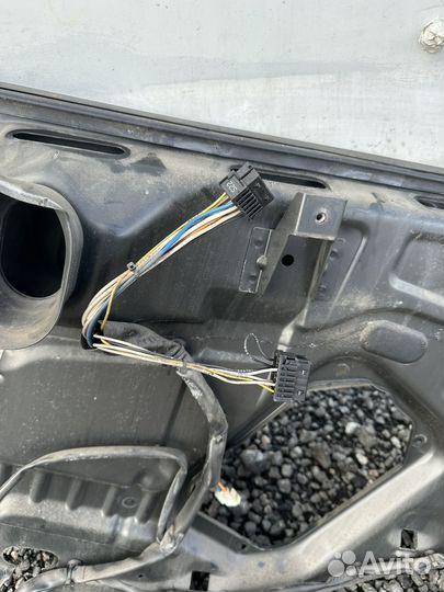 Панель двери правой Scania 5 1724880