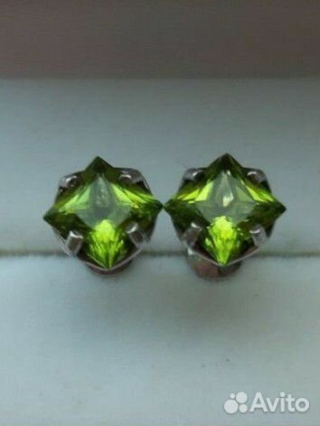 Серьги пусеты с камнями, S925