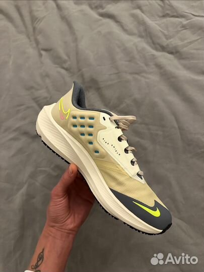 Кроссовки nike air zoom pegasus 39 shield