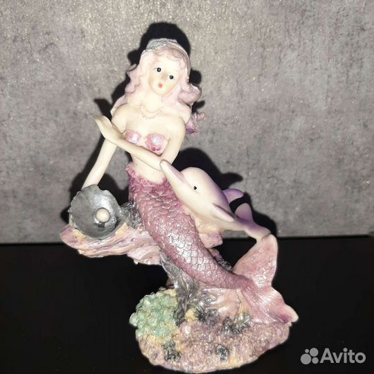 Статуэтки. Сувениры. Фигурки