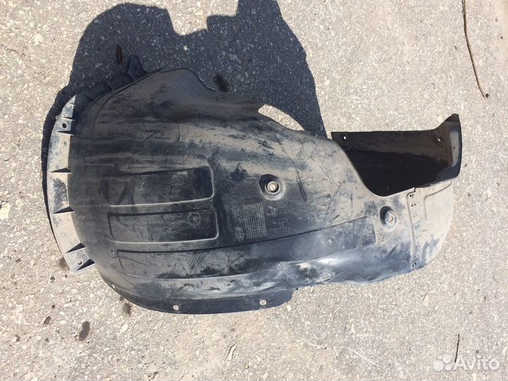 Подкрылок передний левый Kia Rio 4 FB
