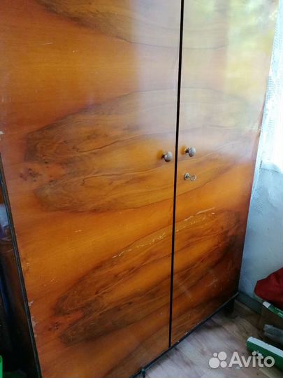 Шкаф нат. дерево