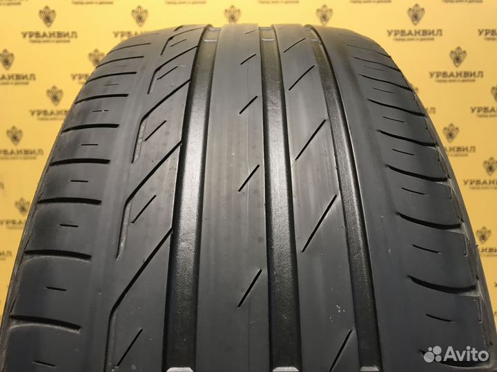 Bridgestone Turanza T001 215/50 R17 95W