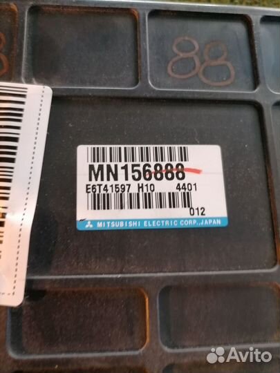 Блок управления двигателем 4G69 MN156888 Mitsubish