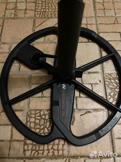 Металлоискатель minelab safari