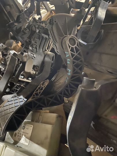 Электронная педаль газа Ауди А6,Пассат Б5:5+