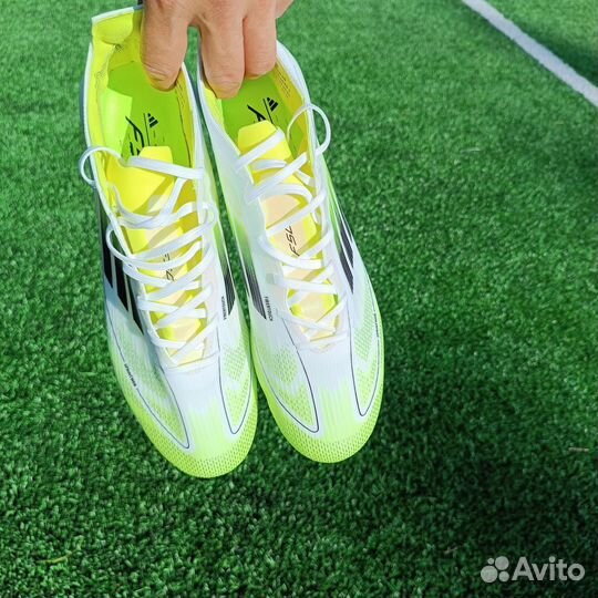 Футбольные бутсы Adidas f50