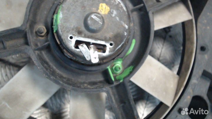 Рамка передняя Volkswagen Golf 3, 1995