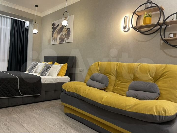 2-к. квартира, 65 м², 2/4 эт.