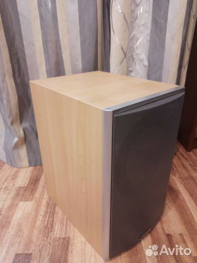 Активный сабвуфер canton