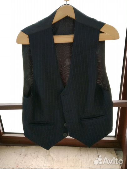 Школьный костюм (пиджак и жилет)