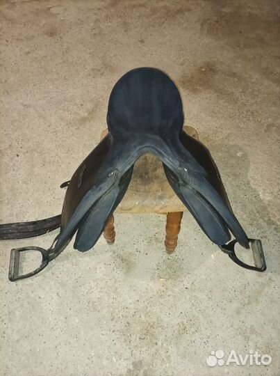 Седло для лошади