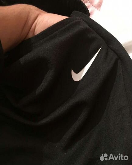 Шорты Nike