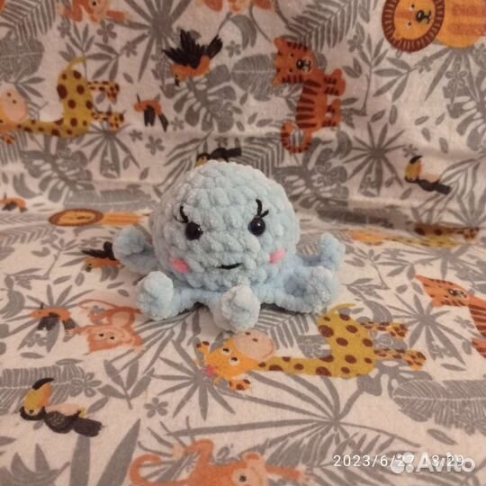 Вязаный осьминог