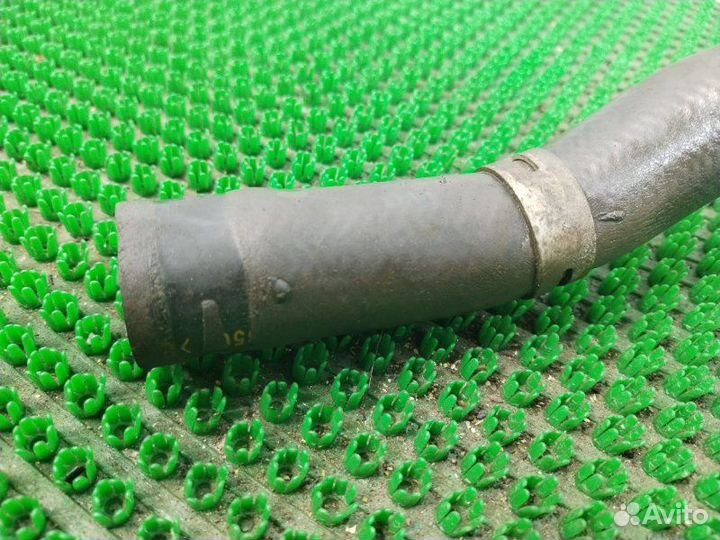 Патрубок радиатора нижний Nissan Almera Classic