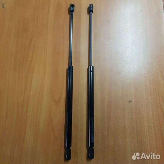 Упоры багажника 2шт Ford Focus 2 хэтчбэк