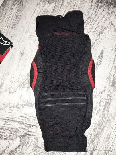 Защита локтя (налокотники) Alpinestars Paragon