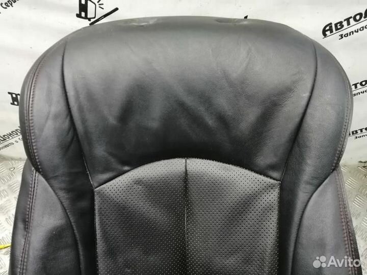 Обшивка спинки пассажирского сиденья Juke F15