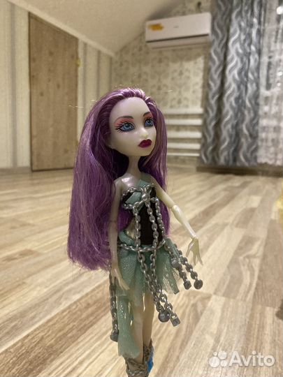 Кукла monster high