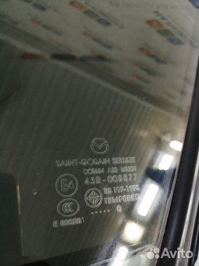 Форточка двери задняя левая Mazda 3 BL 1.6 2010
